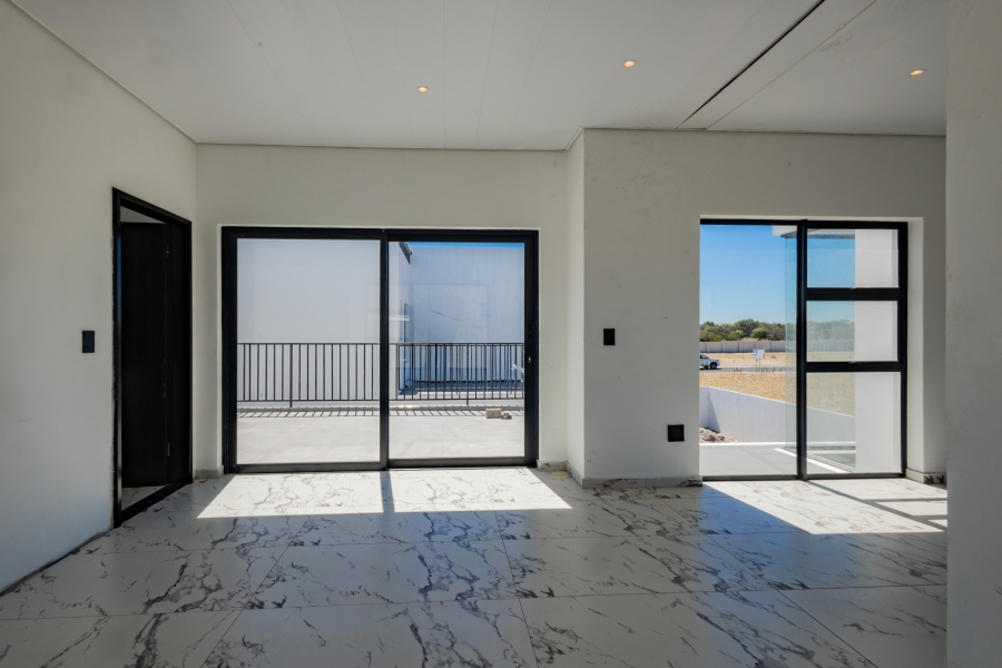 4 Bedroom Property for Sale in Sandown Western Cape